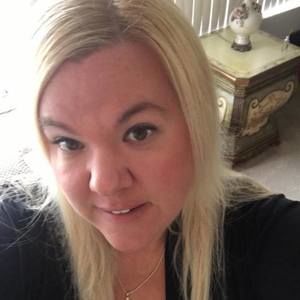 Meet your Posher, Connie